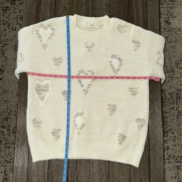 POL Heart Sweater - Picture 8 of 10